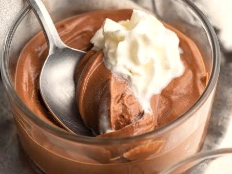 GOOD-FOR-YOU CHOCOLATE MOUSSE
