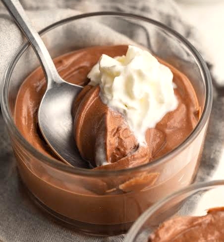 GOOD-FOR-YOU CHOCOLATE MOUSSE